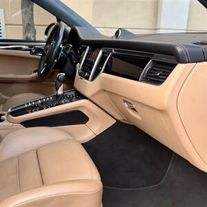 2018 Porsche Macan Turbo   - Photo 33 - Salt Lake City, UT 84115