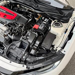 2018 Honda Civic Type R Touring   - Photo 39 - Salt Lake City, UT 84115