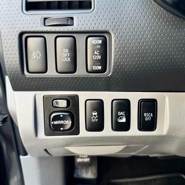 2013 Toyota Tacoma V6 - Photo 14 - Salt Lake City, UT 84115