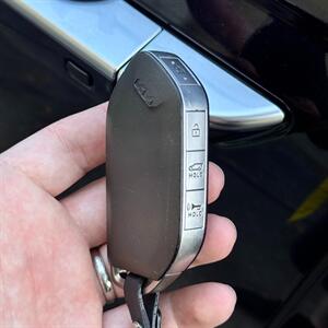 2025 Kia Carnival Hybrid EX - Photo 3 - Salt Lake City, UT 84115