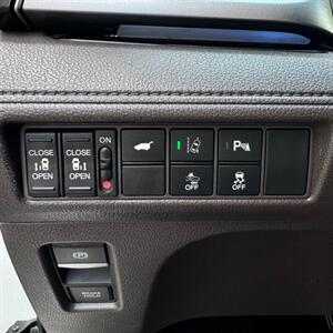 2018 Honda Odyssey Elite   - Photo 16 - Salt Lake City, UT 84115