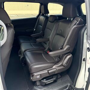 2018 Honda Odyssey Elite   - Photo 38 - Salt Lake City, UT 84115