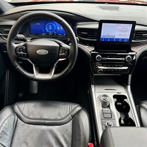 2024 Ford Explorer Platinum   - Photo 2 - Salt Lake City, UT 84115