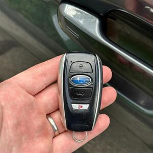 2021 Subaru Ascent Limited 7-Passenger   - Photo 2 - Salt Lake City, UT 84115