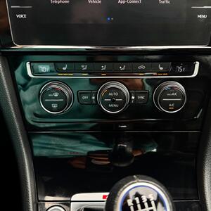 2019 Volkswagen Golf R 4Motion   - Photo 23 - Salt Lake City, UT 84115