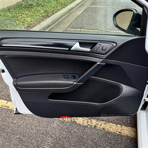 2019 Volkswagen Golf R 4Motion   - Photo 11 - Salt Lake City, UT 84115