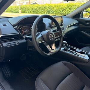 2021 Nissan Altima 2.5 SV   - Photo 14 - Salt Lake City, UT 84115