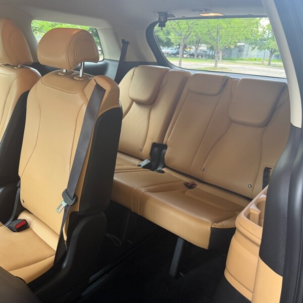 2022 Kia Carnival LXS - Photo 8 - Salt Lake City, UT 84115