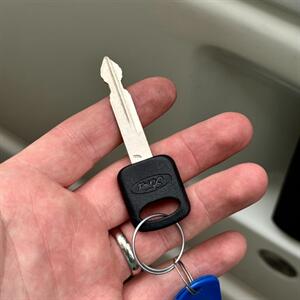 2010 Ford E-350 SD XL   - Photo 3 - Salt Lake City, UT 84115