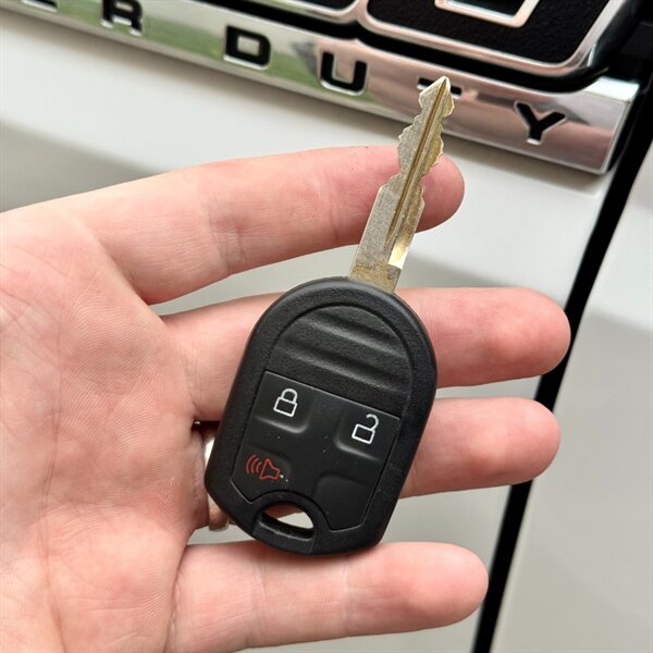 2014 Ford F-250 Super Duty XL - Photo 3 - Salt Lake City, UT 84115