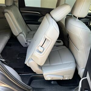 2015 Toyota Highlander Limited Platinum   - Photo 45 - Salt Lake City, UT 84115