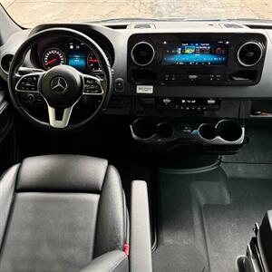 2020 Winnebago Revel   - Photo 2 - Salt Lake City, UT 84115