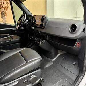 2020 Winnebago Revel   - Photo 23 - Salt Lake City, UT 84115