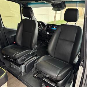 2020 Winnebago Revel   - Photo 32 - Salt Lake City, UT 84115