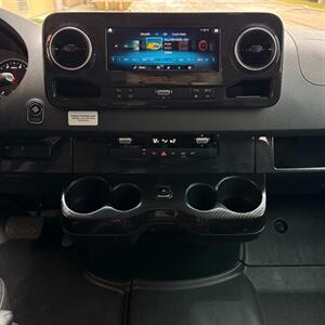 2020 Winnebago Revel   - Photo 18 - Salt Lake City, UT 84115