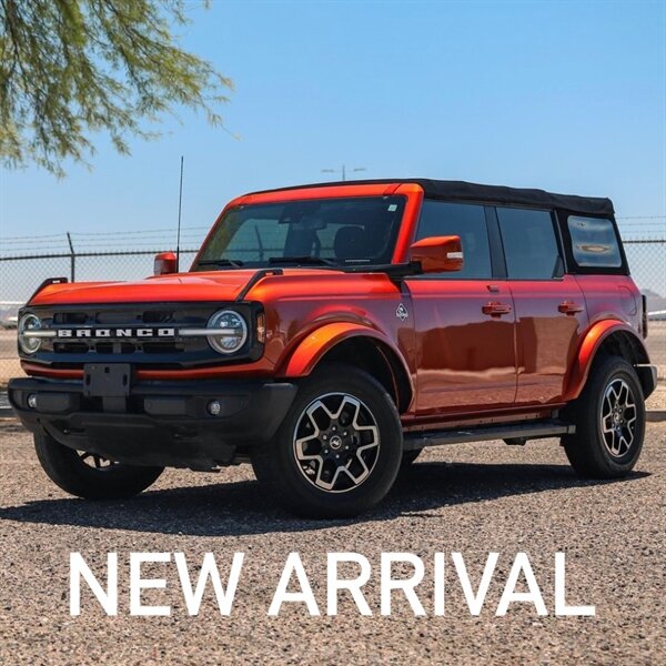 2022 Ford Bronco Outer Banks  