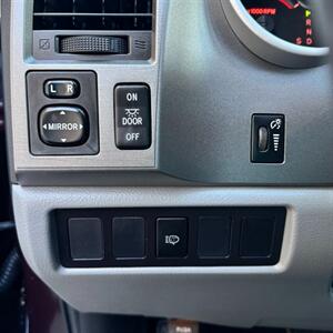 2016 Toyota Sequoia SR5 - Photo 15 - Salt Lake City, UT 84115