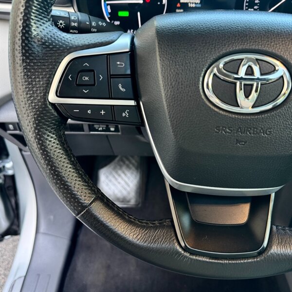 2024 Toyota Sienna Limited 7-Passenger - Photo 19 - Salt Lake City, UT 84115