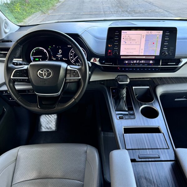 2024 Toyota Sienna Limited 7-Passenger - Photo 2 - Salt Lake City, UT 84115