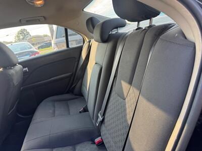 2011 Ford Fusion SE   - Photo 14 - Wilmington, DE 19808