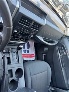 2011 Jeep Liberty Sport   - Photo 12 - Wilmington, DE 19808