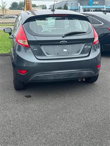 2011 Ford Fiesta SE   - Photo 10 - Wilmington, DE 19808