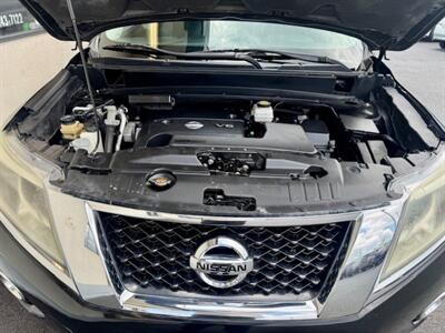 2013 Nissan Pathfinder Platinum   - Photo 16 - Wilmington, DE 19808