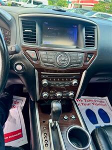 2013 Nissan Pathfinder Platinum   - Photo 15 - Wilmington, DE 19808