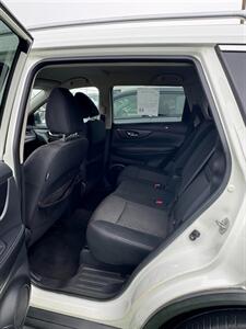 2019 Nissan Rogue S   - Photo 12 - Wilmington, DE 19808