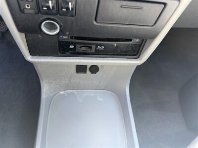 2015 Toyota Sienna XLE Premium 7-Passenger   - Photo 34 - Winchester, NH 03470