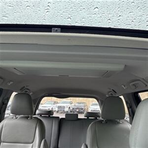 2015 Toyota Sienna XLE Premium 7-Passenger   - Photo 32 - Winchester, NH 03470