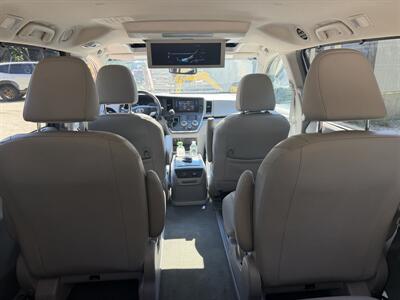2015 Toyota Sienna XLE Premium 7-Passenger   - Photo 18 - Winchester, NH 03470