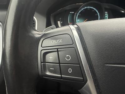 2015 Volvo XC60 T6 AWD   - Photo 39 - Winchester, NH 03470