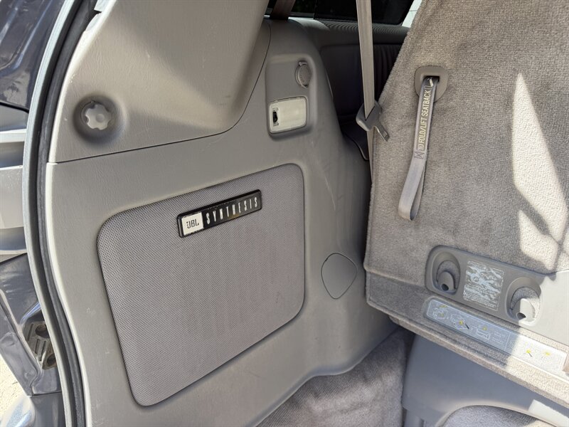 2009 Toyota Sienna AWD-Limited - Photo 11 - Winchester, NH 03470