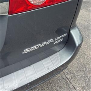 2009 Toyota Sienna Limited - Photo 16 - Winchester, NH 03470