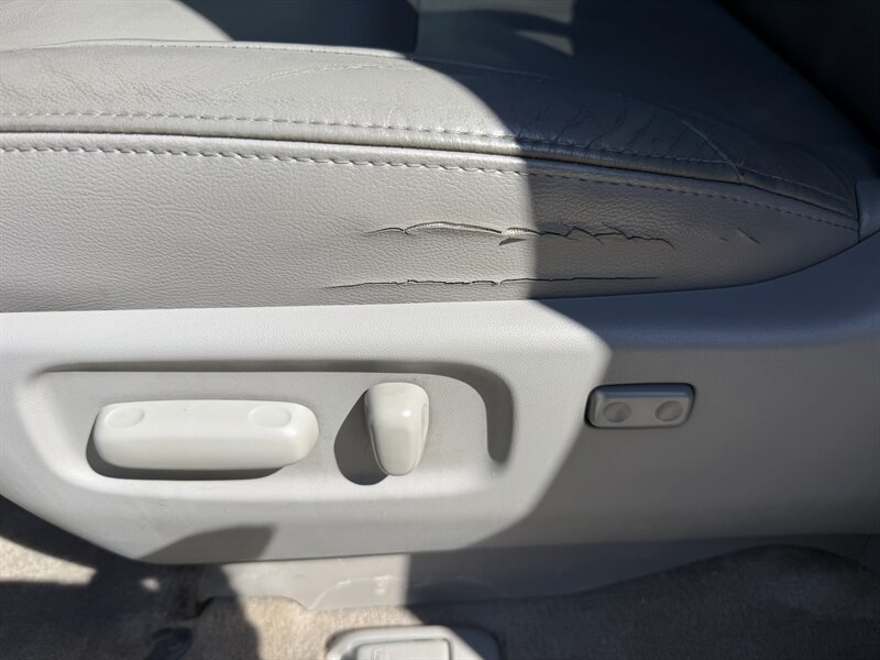 2009 Toyota Sienna AWD-Limited - Photo 29 - Winchester, NH 03470