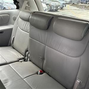 2009 Toyota Sienna Limited - Photo 25 - Winchester, NH 03470