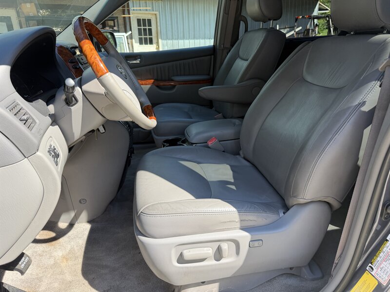 2009 Toyota Sienna AWD-Limited - Photo 28 - Winchester, NH 03470