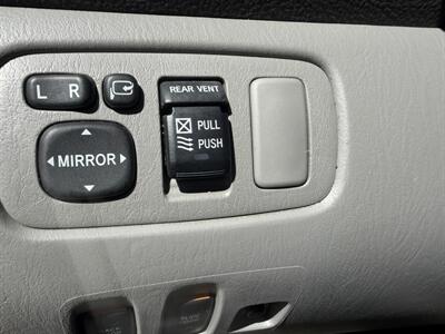 2009 Toyota Sienna AWD-Limited - Photo 33 - Winchester, NH 03470