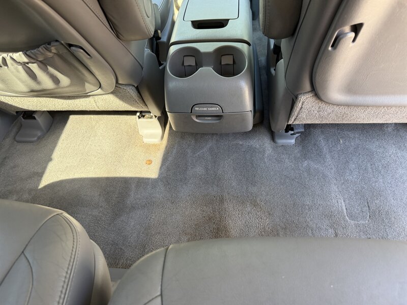 2009 Toyota Sienna AWD-Limited - Photo 19 - Winchester, NH 03470