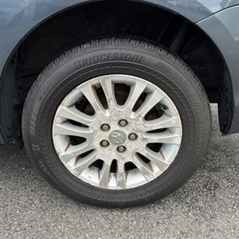 2009 Toyota Sienna Limited - Photo 12 - Winchester, NH 03470