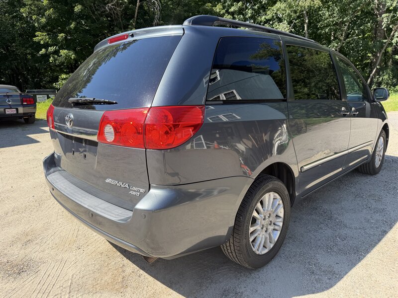2009 Toyota Sienna AWD-Limited - Photo 5 - Winchester, NH 03470