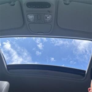 2009 Toyota Sienna Limited - Photo 24 - Winchester, NH 03470