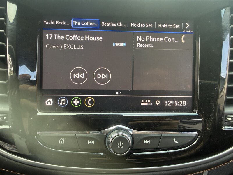 2021 Chevrolet Trax LS - Photo 16 - Winchester, NH 03470