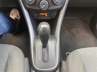 2021 Chevrolet Trax LS - Photo 13 - Winchester, NH 03470
