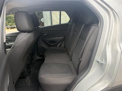 2021 Chevrolet Trax LS - Photo 22 - Winchester, NH 03470