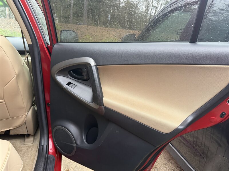 2011 Toyota RAV4 - Photo 33 - Winchester, NH 03470