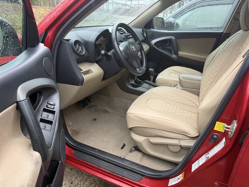 2011 Toyota RAV4 - Photo 44 - Winchester, NH 03470