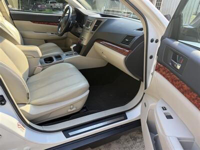 2012 Subaru Outback 3.6R Limited   - Photo 33 - Winchester, NH 03470