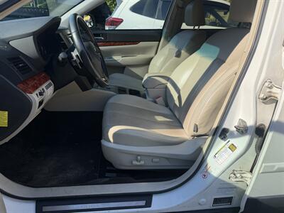 2012 Subaru Outback 3.6R Limited   - Photo 38 - Winchester, NH 03470